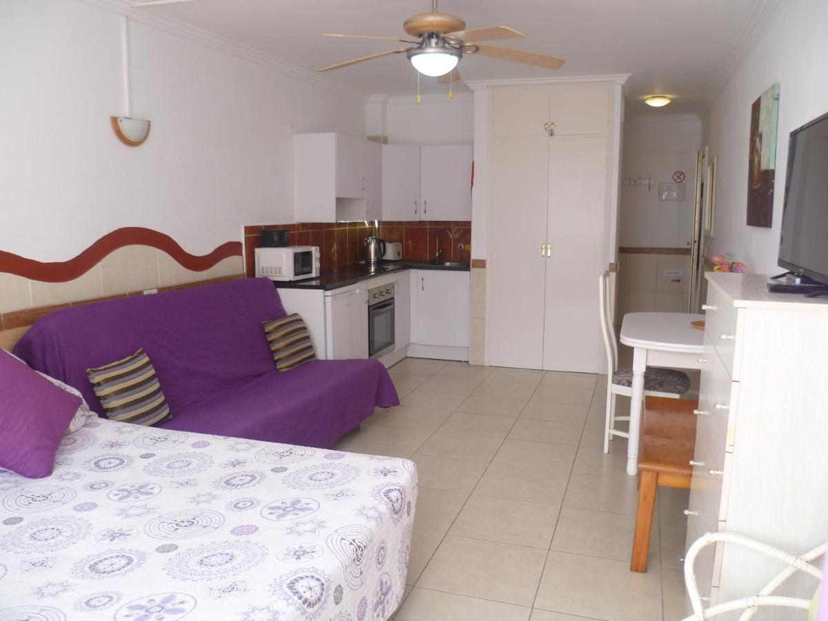 Elana Apartment With Free Wifi Costa Del Silencio Exterior photo