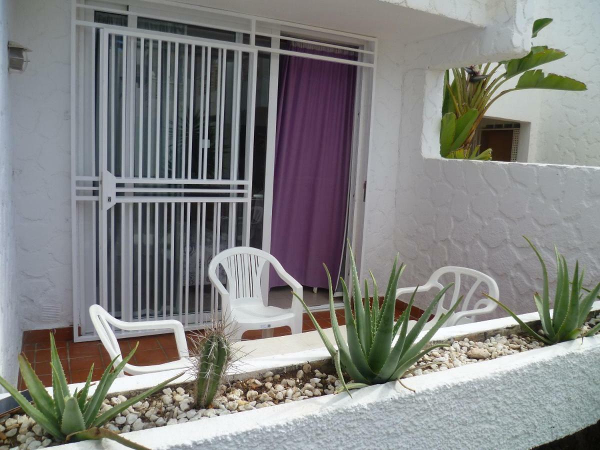 Elana Apartment With Free Wifi Costa Del Silencio Exterior photo