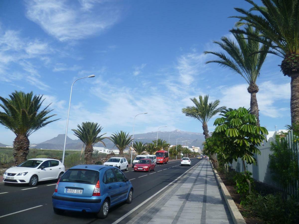Elana Apartment With Free Wifi Costa Del Silencio Exterior photo